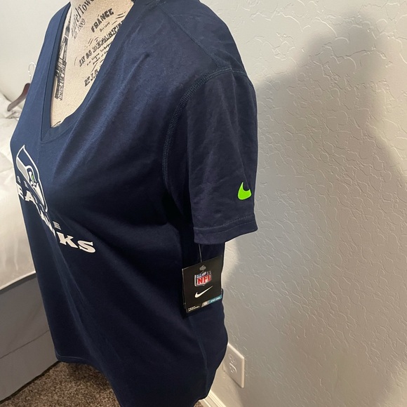 Nike Seahawks Shirt - Picture 5 of 7